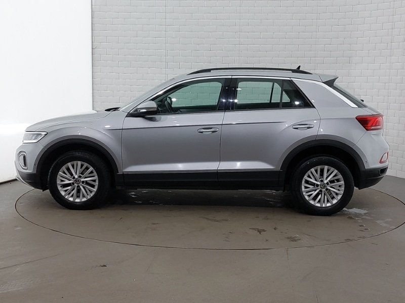 Used Volkswagen T-Roc 2022 for sale - 77228846: Photo 4