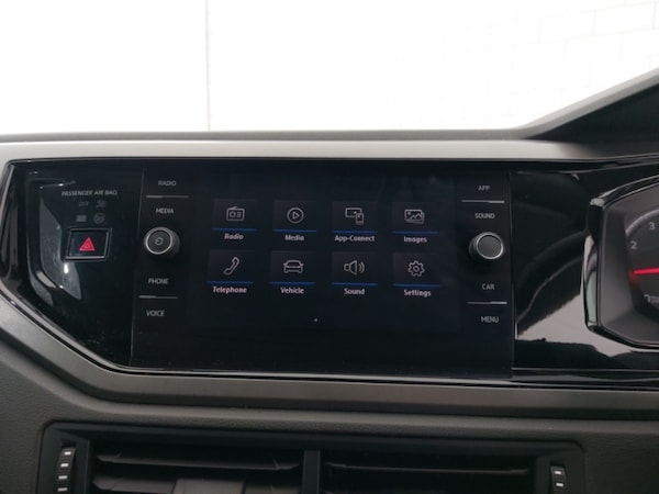 Used Volkswagen Polo 2020 for sale - 76233405: Photo 11