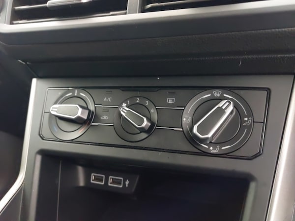 Used Volkswagen Polo 2020 for sale - 76233405: Photo 14