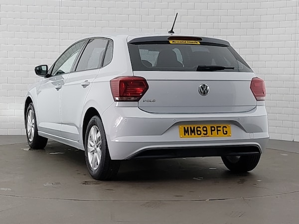 Used Volkswagen Polo 2020 for sale - 76233405: Photo 3