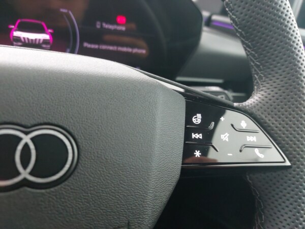 Used Audi Q6 e-tron 2024 for sale - 75526080: Photo 15