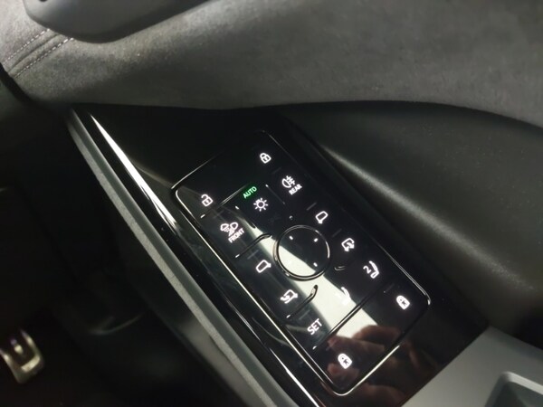 Used Audi Q6 e-tron 2024 for sale - 75526080: Photo 16