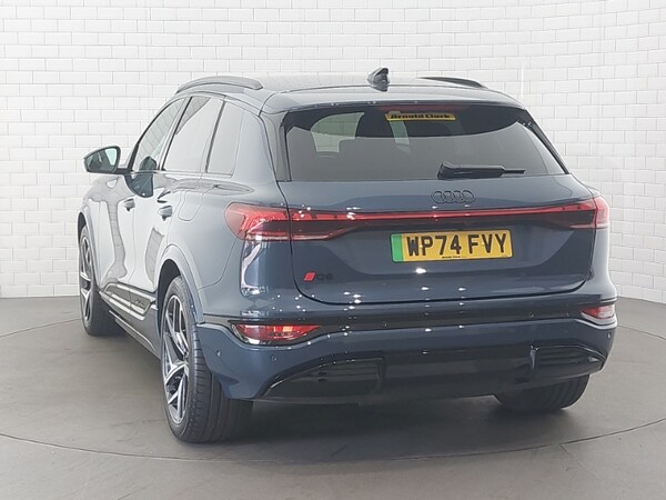 Used Audi Q6 e-tron 2024 for sale - 75526080: Photo 3