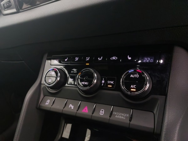 Used Skoda Karoq 2023 for sale - 75476437: Photo 14