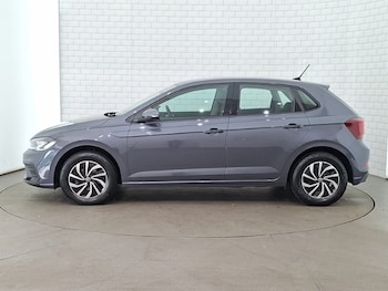 Used Volkswagen Polo 2023 for sale - 79332756: Photo