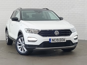 Used Volkswagen T-Roc 2019 for sale - 78735343: Photo