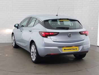 Used Vauxhall Astra 2017 for sale - 77439391: Photo