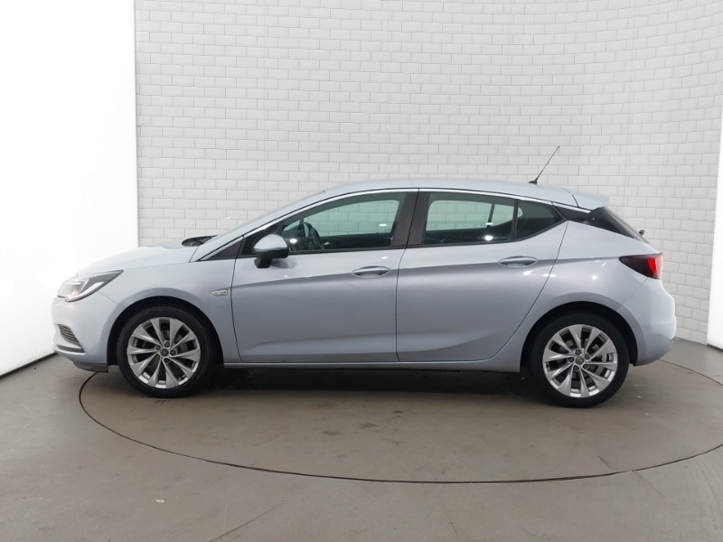 Used Vauxhall Astra 2017 for sale - 77439391: Photo 4