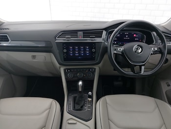 Used Volkswagen Tiguan Allspace 2021 for sale - 78238602: Photo