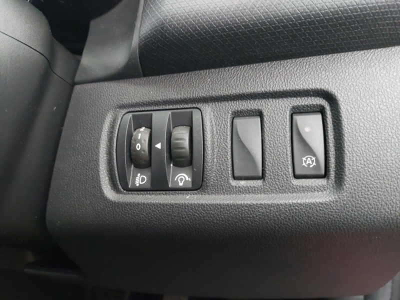 Used Renault Clio 2018 for sale - 76451306: Photo 10