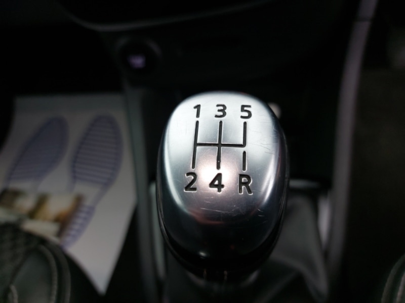 Used Renault Clio 2018 for sale - 76451306: Photo 15