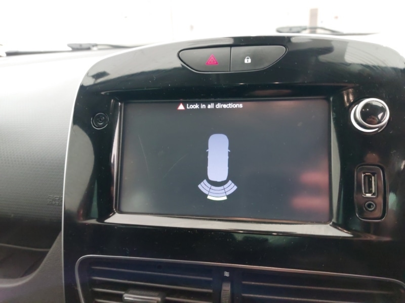 Used Renault Clio 2018 for sale - 76451306: Photo 18