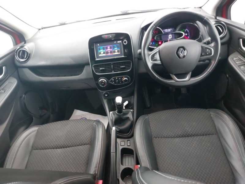 Used Renault Clio 2018 for sale - 76451306: Photo 2