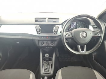 Used Skoda Fabia 2018 for sale - 79457647: Photo