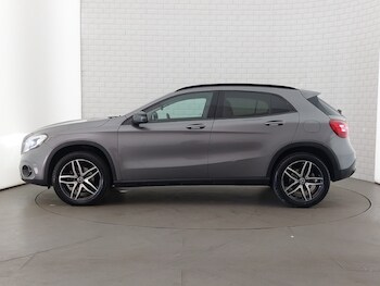 Used Mercedes-Benz GLA 2019 for sale - 78441848: Photo