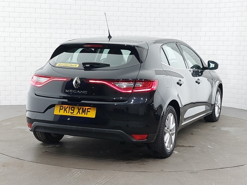 Used Renault Megane 2019 for sale - 77141749: Photo 3