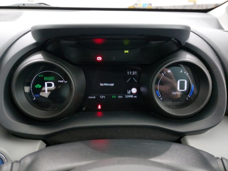 Used Toyota Yaris Cross 2022 for sale - 76343699: Photo 13