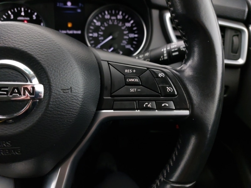 Used Nissan Qashqai 2018 for sale - 77284715: Photo 15