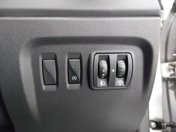 Used Renault Captur 2018 for sale - 76208490: Photo 10