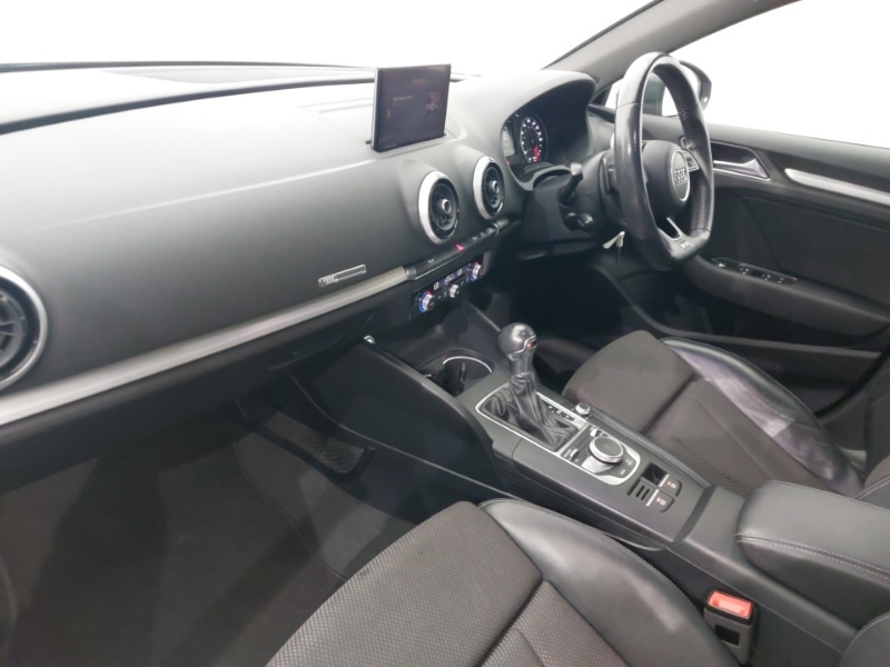 Used Audi A3 2018 for sale - 77881858: Photo 5