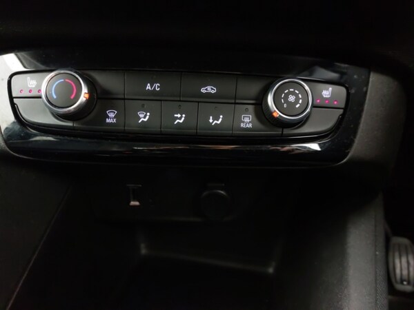 Used Vauxhall Corsa 2021 for sale - 76130118: Photo 17