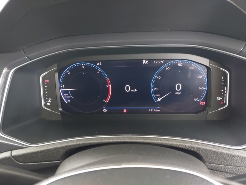 Used Volkswagen T-Roc 2019 for sale - 76721823: Photo 14