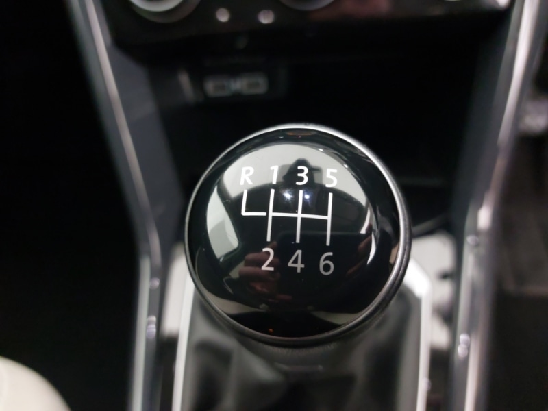 Used Volkswagen T-Roc 2019 for sale - 76721823: Photo 15