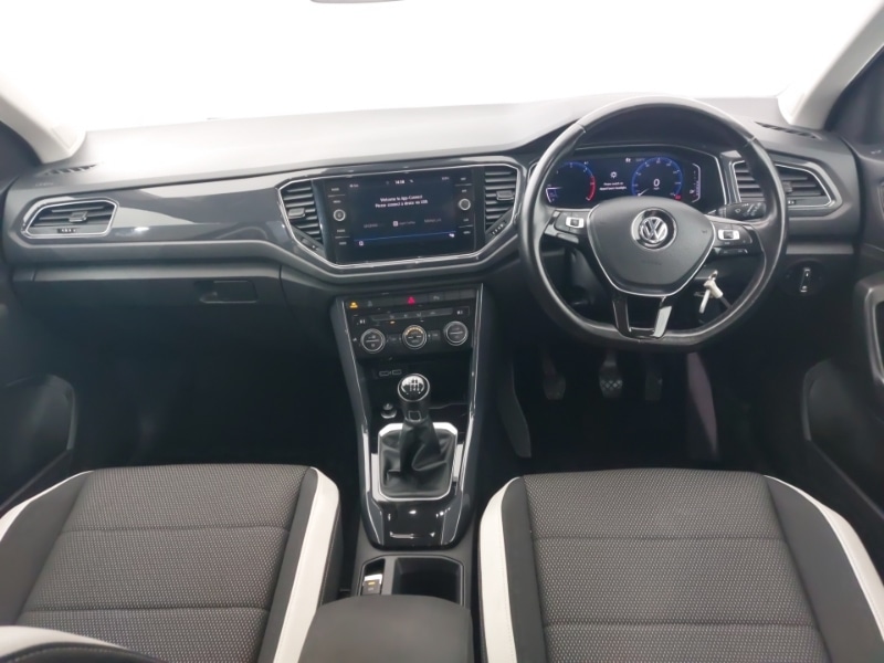 Used Volkswagen T-Roc 2019 for sale - 76721823: Photo 2