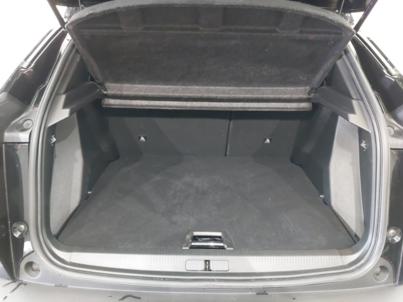 Used Peugeot 2008 2024 for sale - 78023489: Photo 8