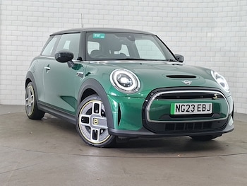 Used MINI Hatch 2023 for sale - 79006343: Photo