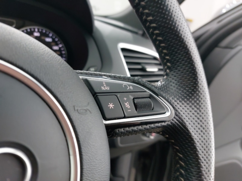 Used Audi Q3 2017 for sale - 77947909: Photo 14