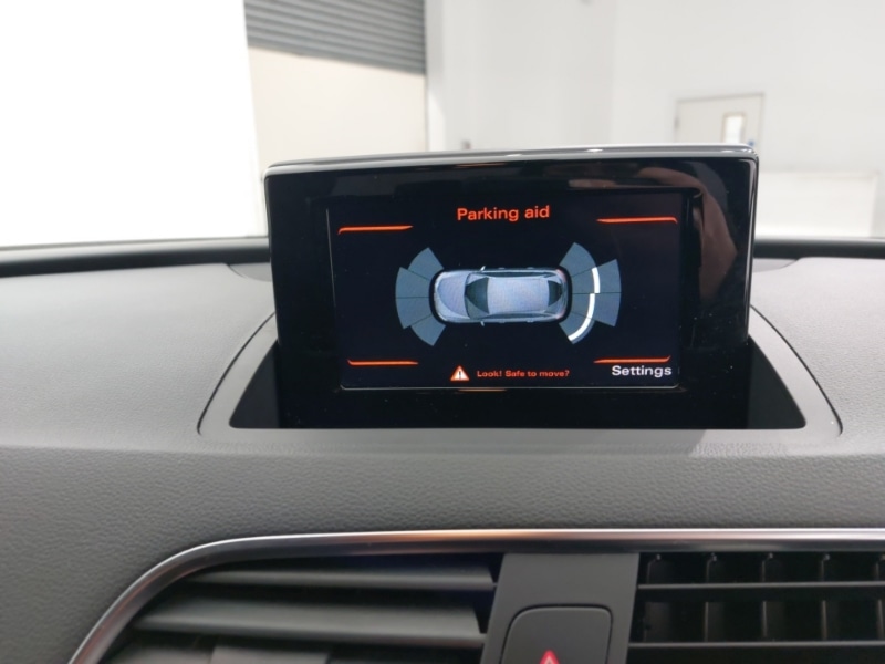 Used Audi Q3 2017 for sale - 77947909: Photo 16