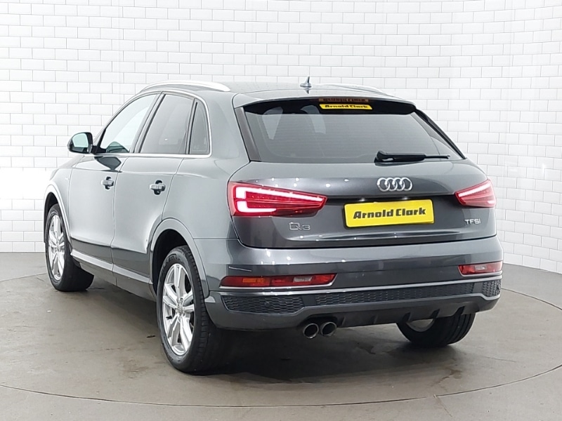 Used Audi Q3 2017 for sale - 77947909: Photo 3