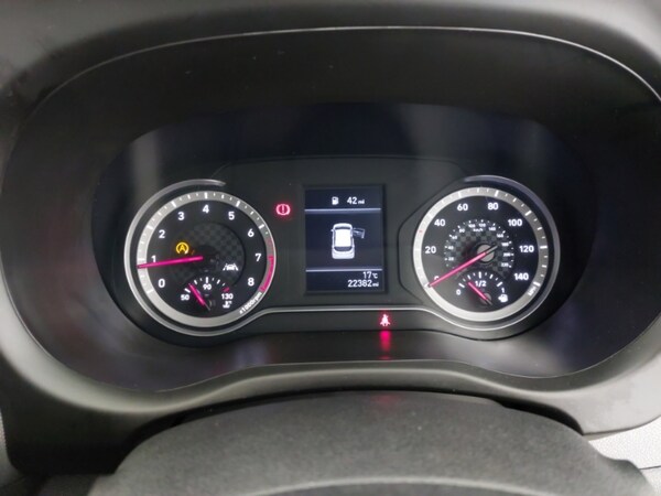 Used Hyundai i10 2023 for sale - 76160530: Photo 16