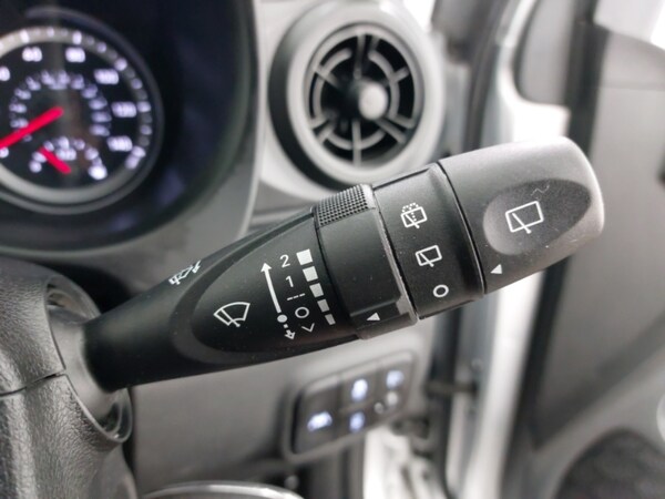 Used Hyundai i10 2023 for sale - 76160530: Photo 17