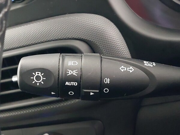 Used Hyundai i10 2023 for sale - 76160530: Photo 18