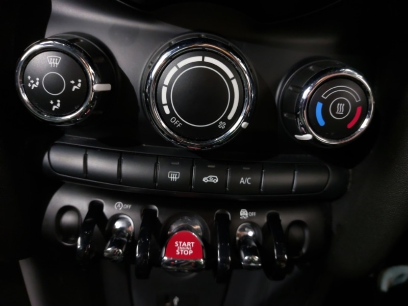 Used MINI Hatch 2019 for sale - 76920473: Photo 19