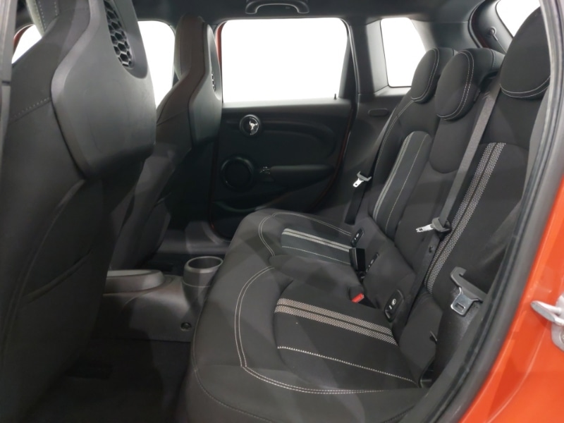 Used MINI Hatch 2019 for sale - 76920473: Photo 6