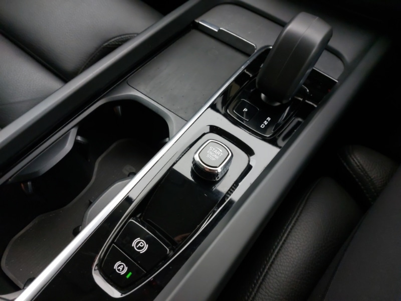 Used Volvo XC60 2023 for sale - 76970471: Photo 16