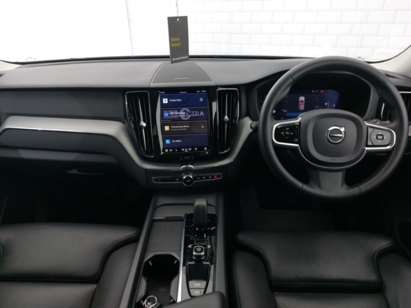 Used Volvo XC60 2023 for sale - 76970471: Photo 2