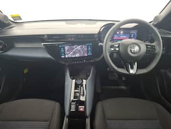 Used Alfa Romeo Junior 2025 for sale - 79768568: Photo