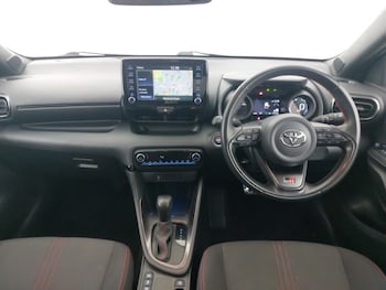 Used Toyota Yaris 2023 for sale - 78572531: Photo