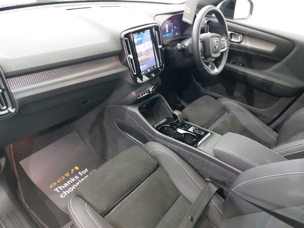 Used Volvo XC40 2024 for sale - 76221259: Photo 5
