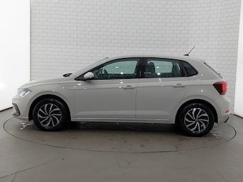 Used Volkswagen Polo 2023 for sale - 76451269: Photo