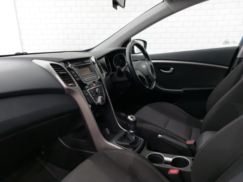 Used Hyundai i30 2014 for sale - 76150521: Photo 5