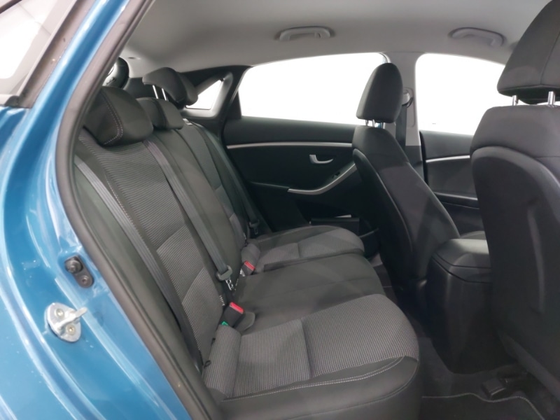 Used Hyundai i30 2014 for sale - 76150521: Photo 6