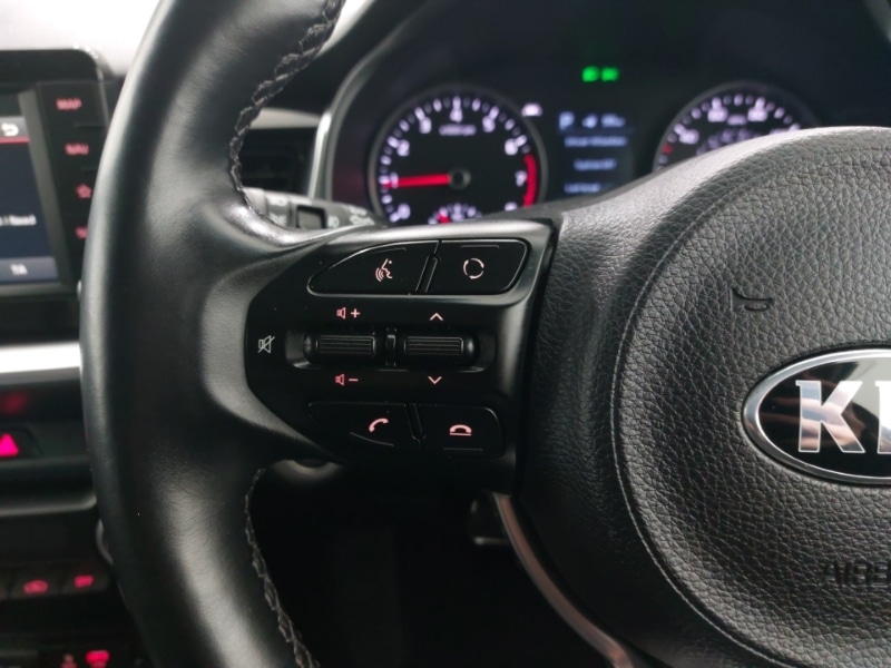 Used Kia Stonic 2020 for sale - 76418733: Photo 14