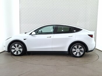 Used Tesla Model Y 2022 for sale - 78865864: Photo