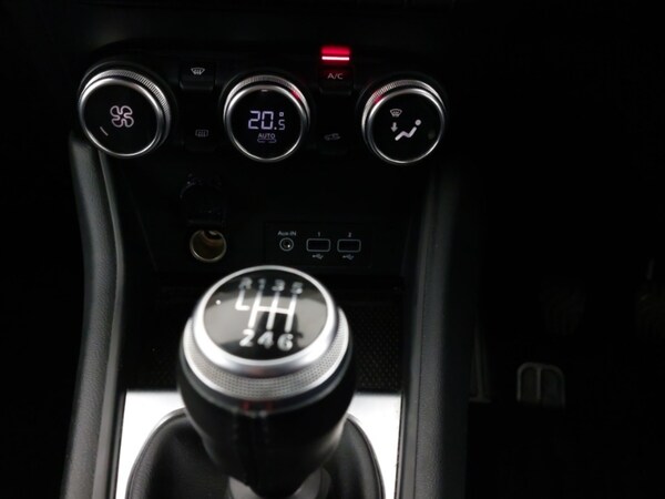 Used Renault Captur 2021 for sale - 76183329: Photo 17