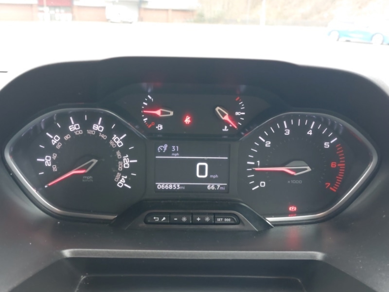 Used Peugeot Partner 2023 for sale - 77760979: Photo 12